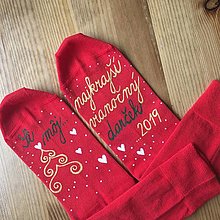 Ponožky, pančuchy, obuv - Maľované vianočné ponožky s nápisom: "Si môj ... vianočný darček... (červené so zlatozelenou) - 11289992_