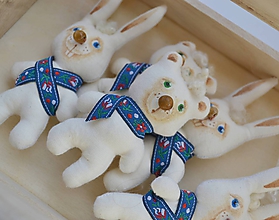 Hračky - Slovenskí drobčekovci. Malý textilný medvedík - 11294479_
