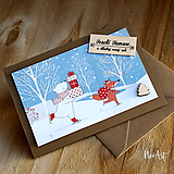 Vianočná pohľadnica Macko a líška nesú darčeky
