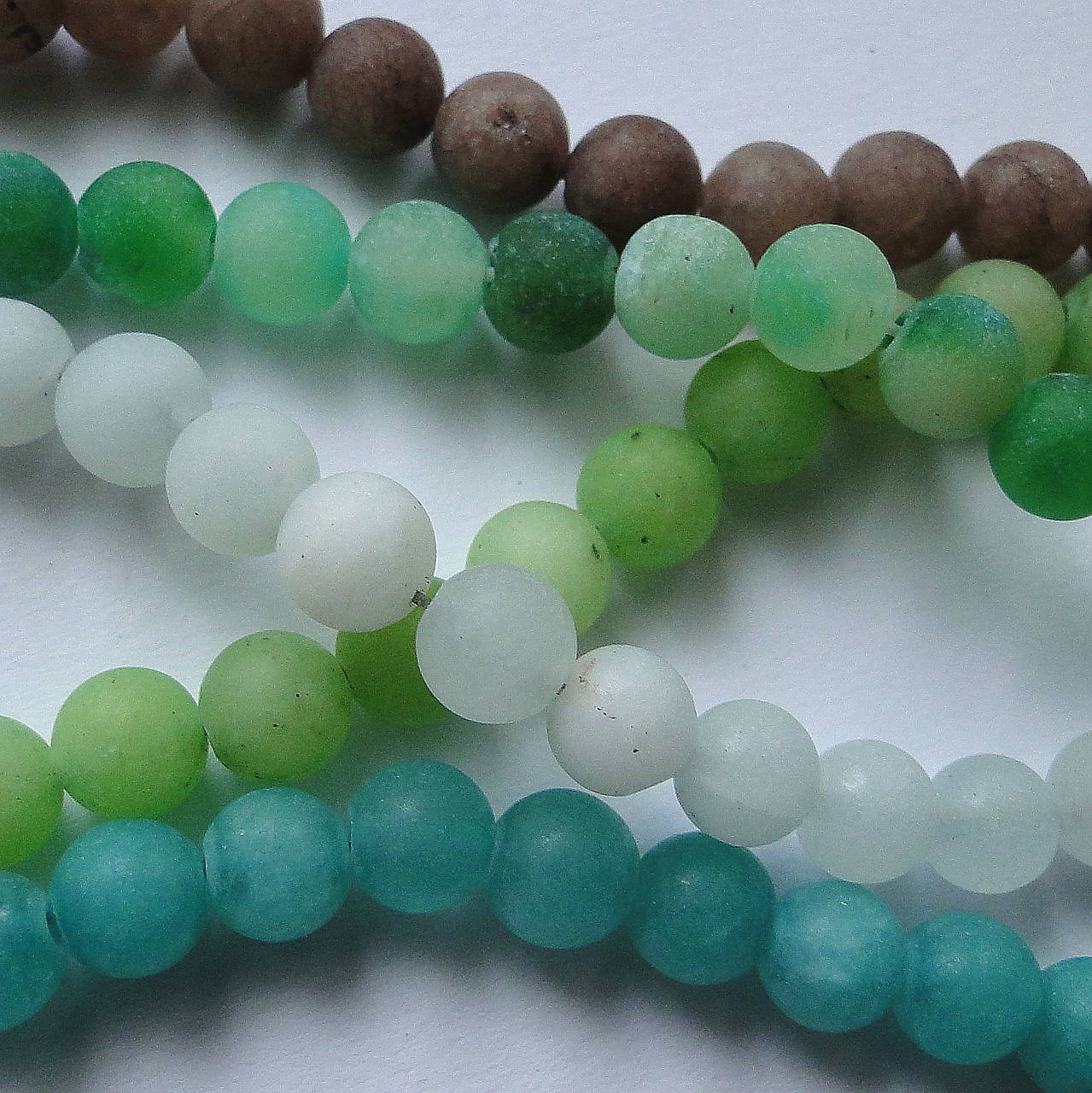 Jadeit matný 6mm-1ks