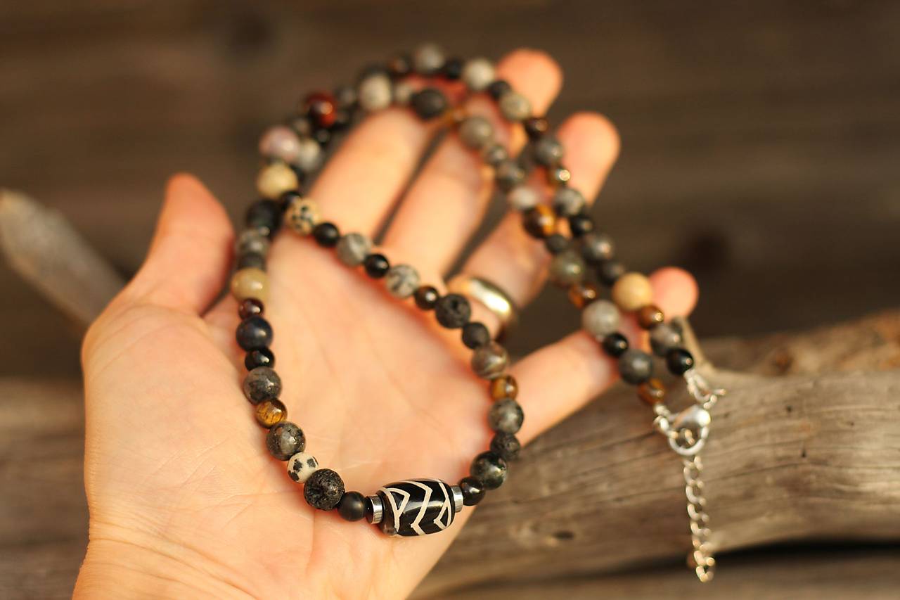 Pánsky náhrdelník z mixu minerálov