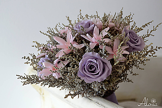 Kytice pre nevestu - Svadobná kytica s fialovými ružami - 11324669_