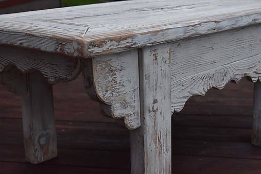 Nábytok - Vintage shabby stôl - 11324109_