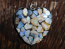 Náhrdelníky - heart with opals for happy - 11345572_