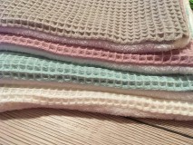 Úžitkový textil - Giving Tuesday - uteráčik pre ... (farba cyklámenová pre Vanessku) - 11354368_
