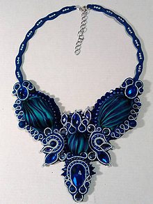 Náhrdelníky - Modrý náhrdelník - 11359466_