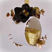 Dekorácie - Orchideové prekvapenie - závesná dekorácia / darčeková krabička - 11369536_