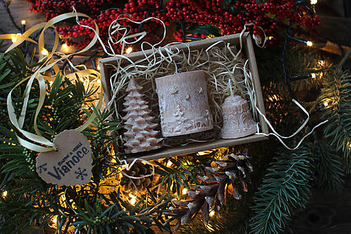 Vianočná SADA sviečok V DARČEKOVOM BALENÍ (čokoládovo hnedá)