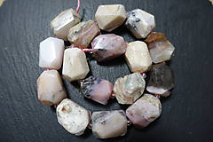 Minerály - Opál ružový 22x17 - 11390547_