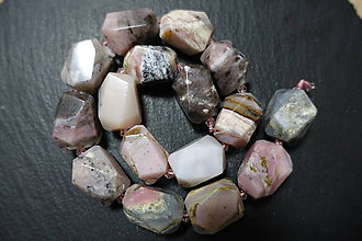 Minerály - Opál ružový 22x17 - 11390551_