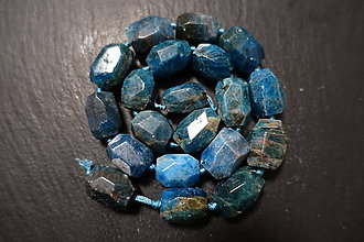 Minerály - Apatit 18x12 - 11390675_