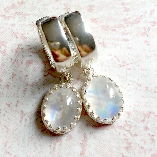 Moonstone Silver Earrings AG925 / Strieborné náušnice s mesačným kameňom /A0064