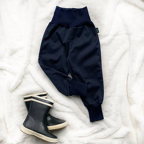 Detské oblečenie - Zimné softshellové nohavice tmavomodré - 11395856_