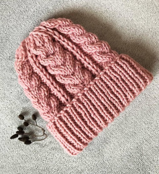 Čiapky, čelenky, klobúky - Čiapka - jednofarebná so vzorom. - 11252120_