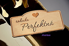 Tabuľky - drevená menovka so srdiečkom - 11398565_