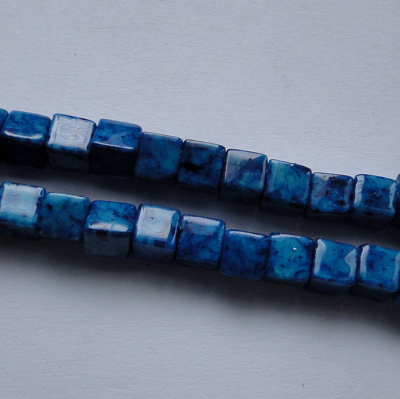 Minerály-kocky-1ks (4mm-mramor modrý)