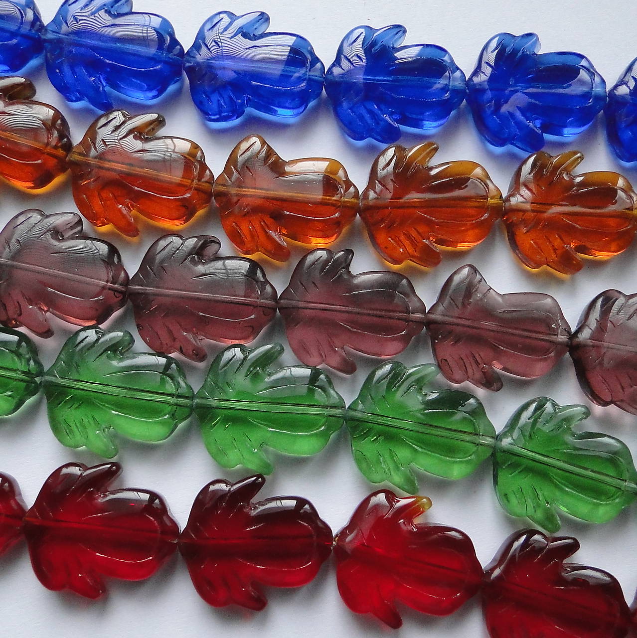 Sklenené korálky-kvet 20mm-1ks