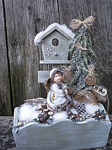 Dekorácie - Zimná dekorácia s anjelikom v kožúšku - 11421331_