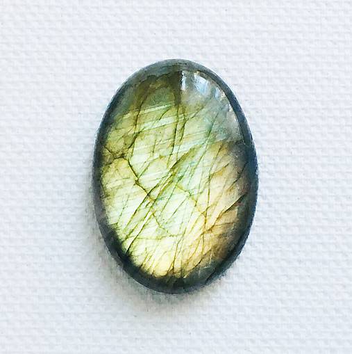 Minerály - labradorit 30 x 21 mm, 35 ct - 11422982_