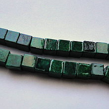 Minerály - Minerály-kocky-1ks (6mm-mramor smaragdový) - 11424585_