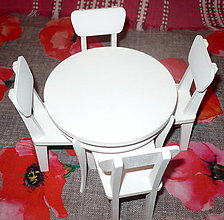 Hračky - Stôl + 4 stoličky pre Barbie - 11424539_