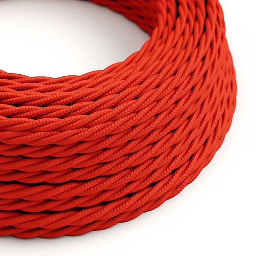 Kábel dvojžilový skrútený v podobe textilnej šnúry v červenej farbe, 2 x 0.75mm, 1 meter