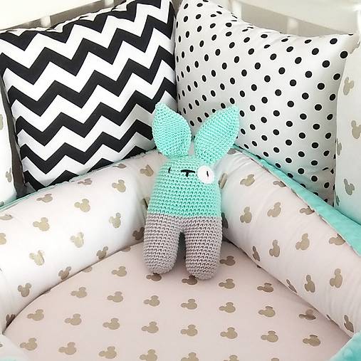 Čierno biely set so štipkou zlata a príchuťou mentolky