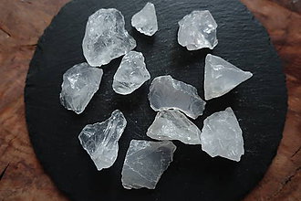 Minerály - Krištáľ s.k. II. - 11437263_