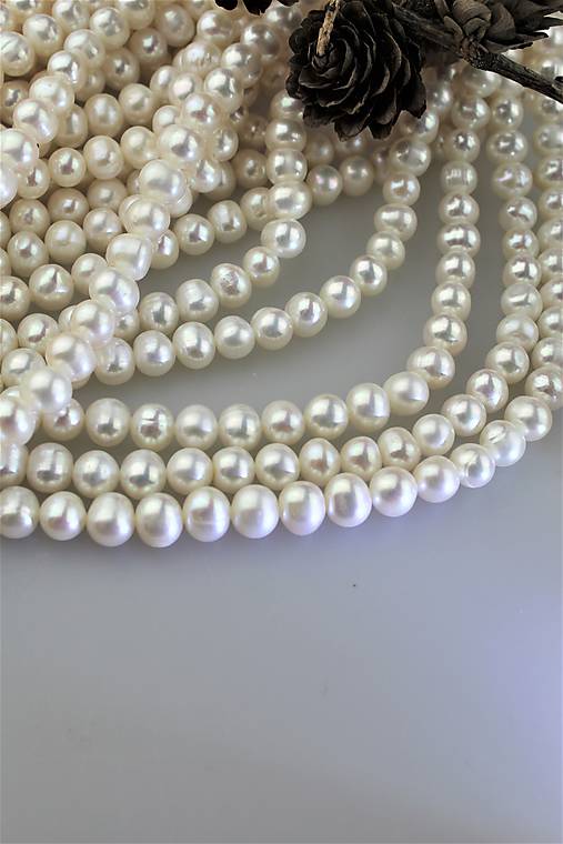 perly 8-9mm korálky - pravá prírodná perla