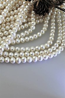 Minerály - perly 8-9mm korálky - pravá prírodná perla - 11438739_