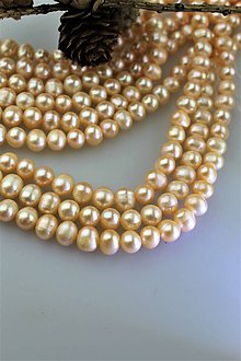 Minerály - perly 8-9mm korálky - prírodná perla "marhuľová" - 11439345_
