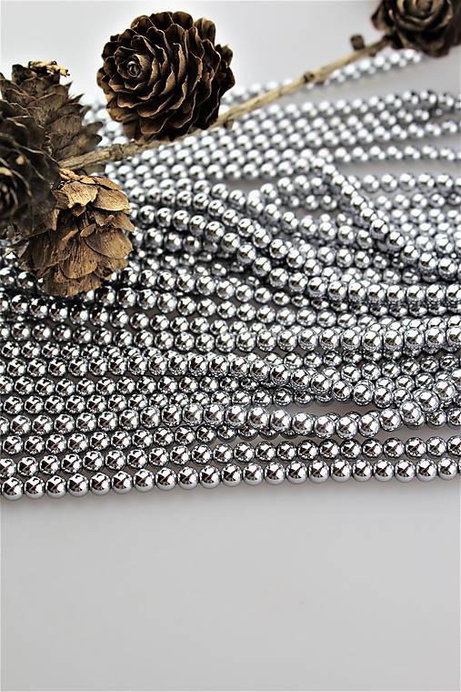 Minerály - hematit korálky 4mm - strieborný hematit 4 mm - 11461932_