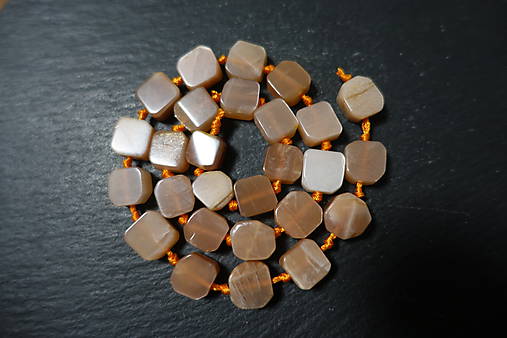 Minerály - Slnečný kameň 11x11 - 11466950_