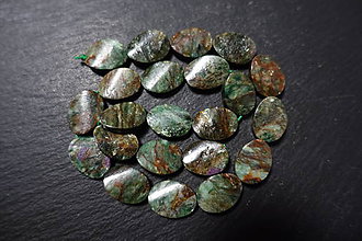Minerály - Smaragd 18x13 - 11468393_