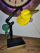 Svietidlá - Stolná lampa "Proppeler" - 11473318_