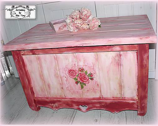 Nábytok - "Shabby roses" masívna truhlica :) - 11474679_