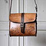 Kabelky - Kožená kabelka Antique leather messenger - 11482767_