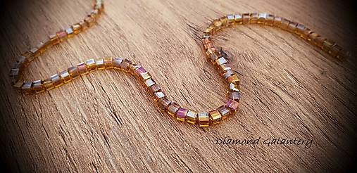 Korálky - Korálka kocka 3 mm  (Gold AB) - 11490756_