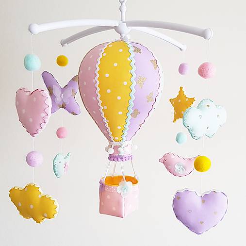  - Kolotoč nad postieľku pastelový let balónom - 11497941_