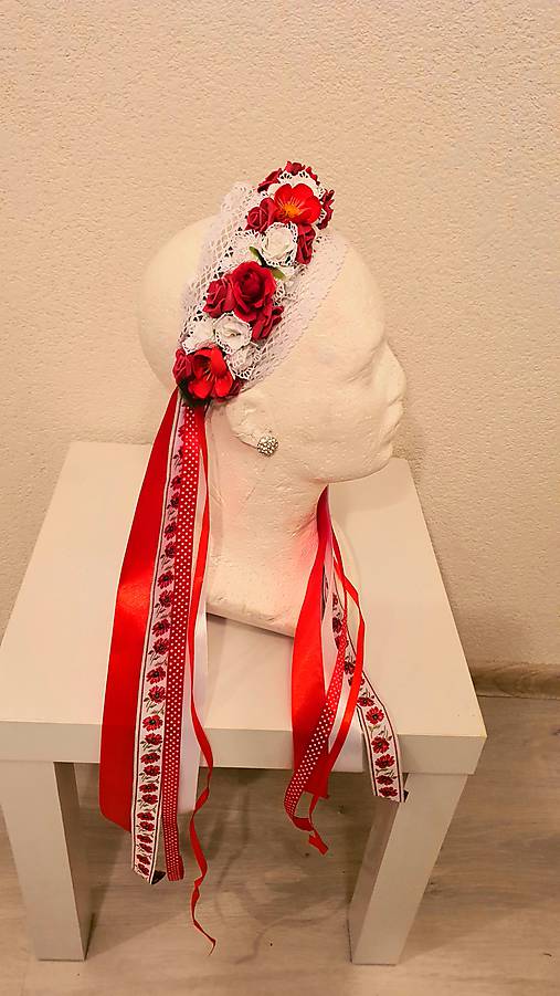 Červeno - biela kvetinová parta / čepiec s čipkou a stuhami