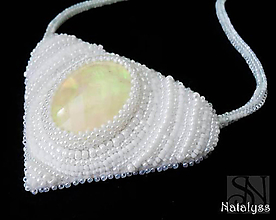 Náhrdelníky - Biely (nielen) svadobný náhrdelník  - zľava 50% - pôvodná cena 35 eur - 11508439_