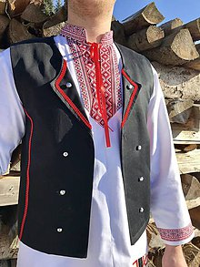 Pánske oblečenie - Pánska folklórna vesta s gombíkmi - 11515277_