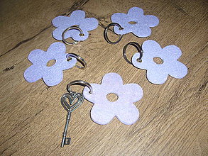 Kľúčenky - Kľúčenka kvet fialová - 11514258_