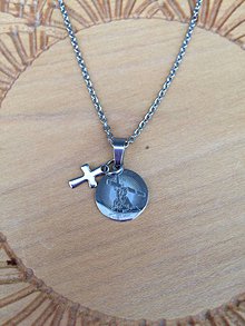 Náhrdelníky - náhrdelník s Ježišom a krížikom - oceľ - 11525736_