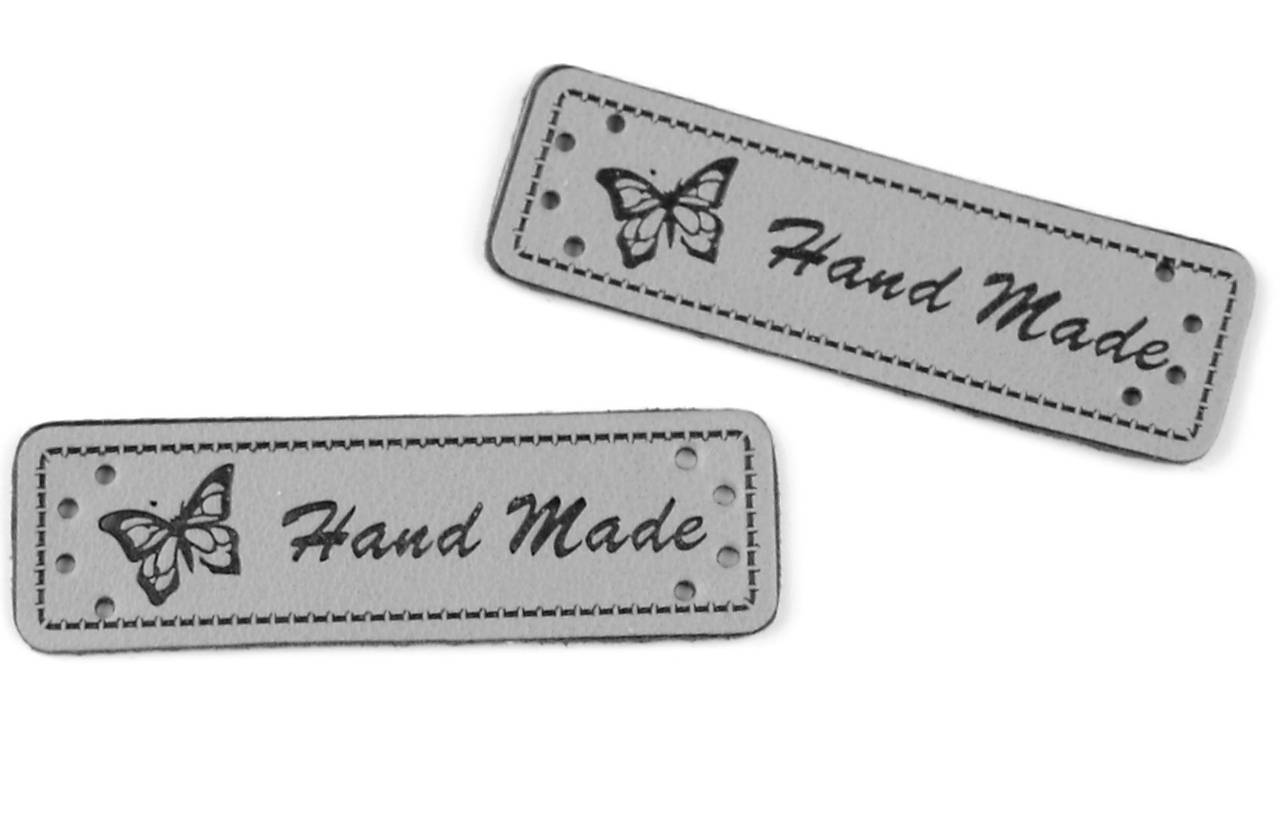 Nášivka z eko-kože, handmade, 1,5x5 cm (šedá, čierny nápis)