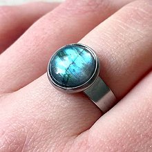 Prstene - Labradorite Stainless Steel Ring / Elegantný prsteň s labradoritom z chirurgickej ocele /P0008 - 11576696_
