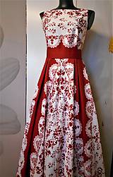 Šaty - FLORAL FOLK "Red & White", spoločenské dlhé šaty (biely podklad + červený  ornament nový vzor !) - 11573721_