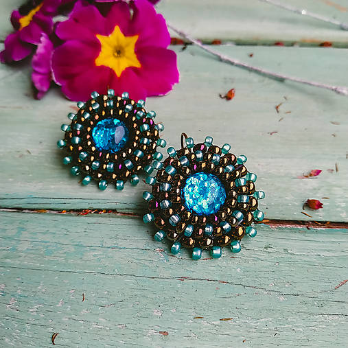 Sparkly earrings n.20- vyšívané náušnice