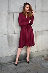 Šaty - APRIL bordó, zavinovací šaty/cardigan - 11602459_