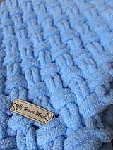 Detský textil - Pletená deka “baby modrá-krížik” - 11607056_